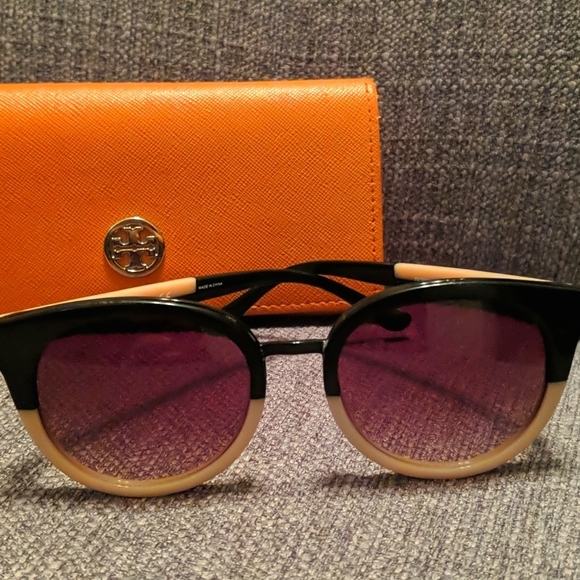 Tory Burch Sunglasses - Picture 1 of 6